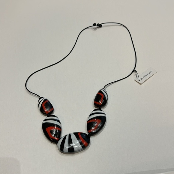 NWT DECOUTURE Zanadu Multi-colour Wood Beaded Statement Necklace - Picture 4 of 7